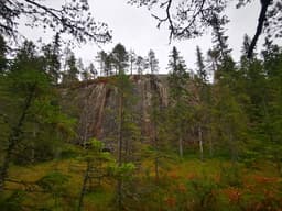 hikingTour Sunday, 05 October 2025