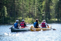 canoeTour Monday, 28 July 2025